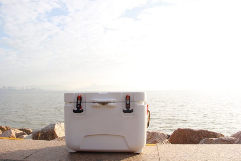 coolers comparable to yeti