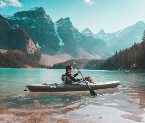 kayak_mountains